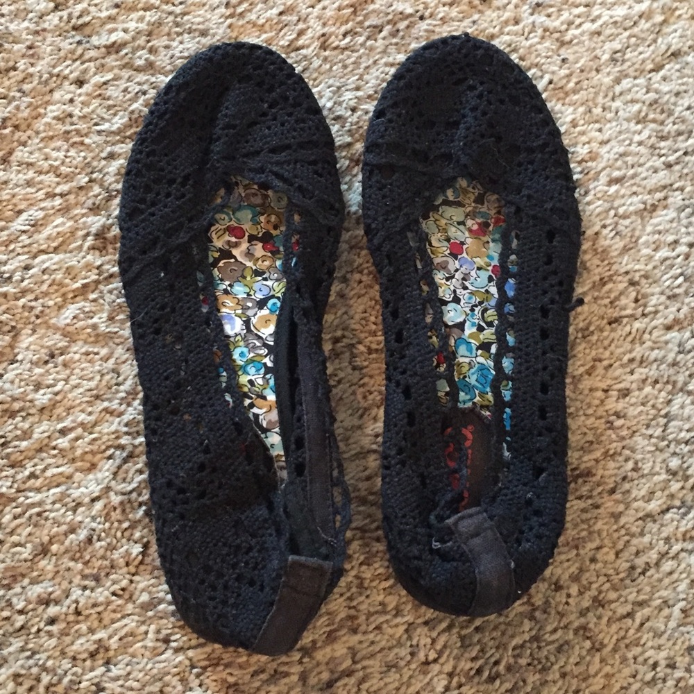 Lace black flats 7 worn once